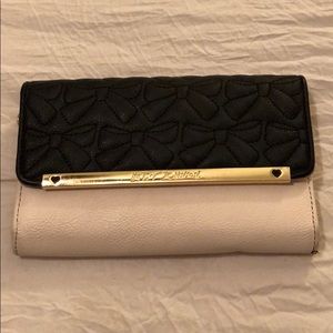 Betsy Johnson wallet